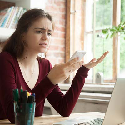 Girl confused by trying to access her income statement from the ATO